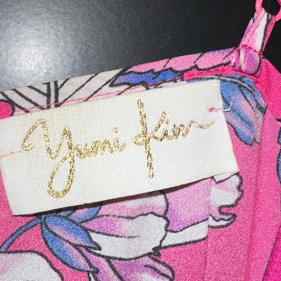 Like NEW Yumi Kim Lea Floral Romper with pockets in pink size S - Picture 6 of 7